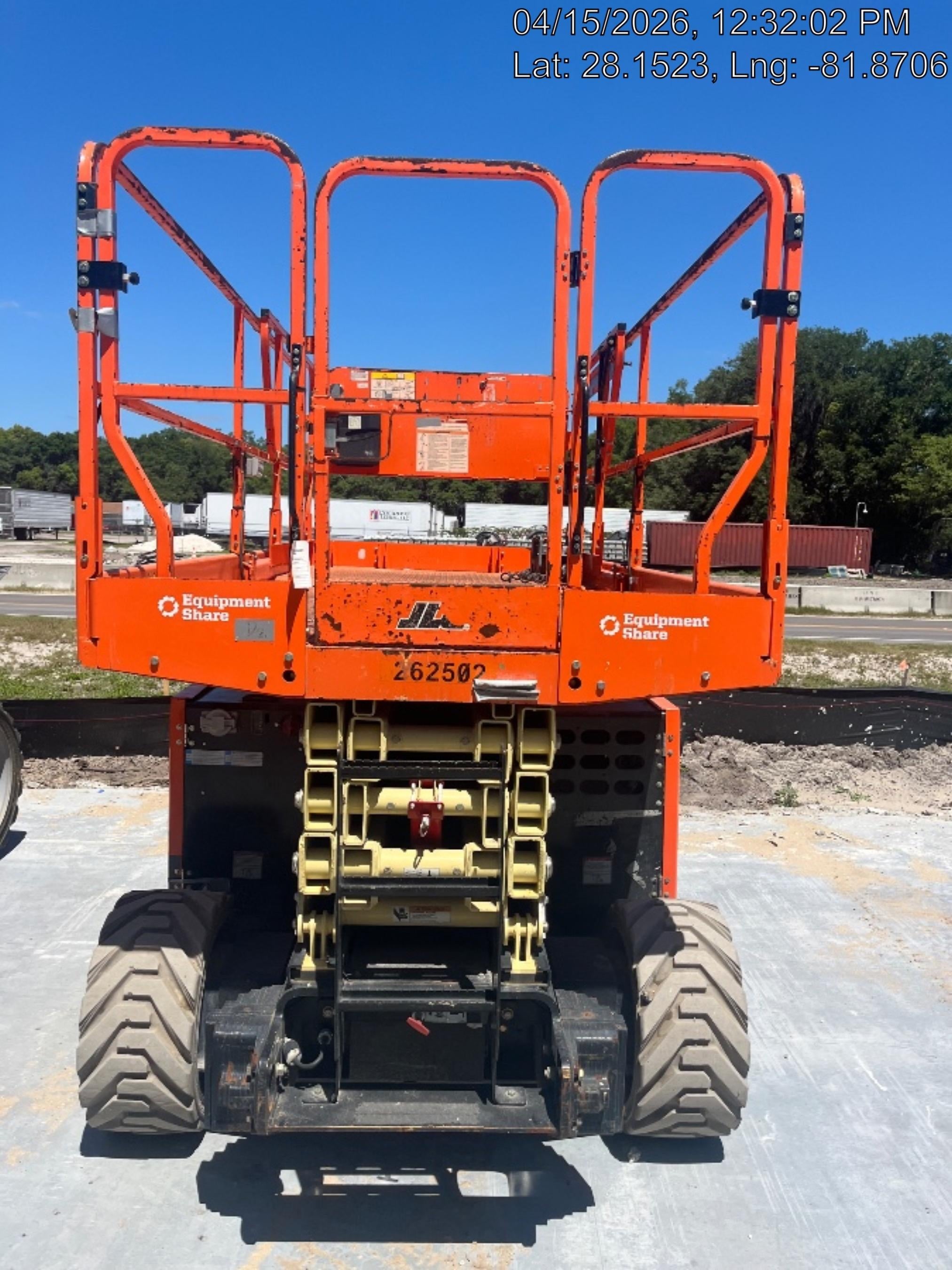 2022 JLG ERT4069