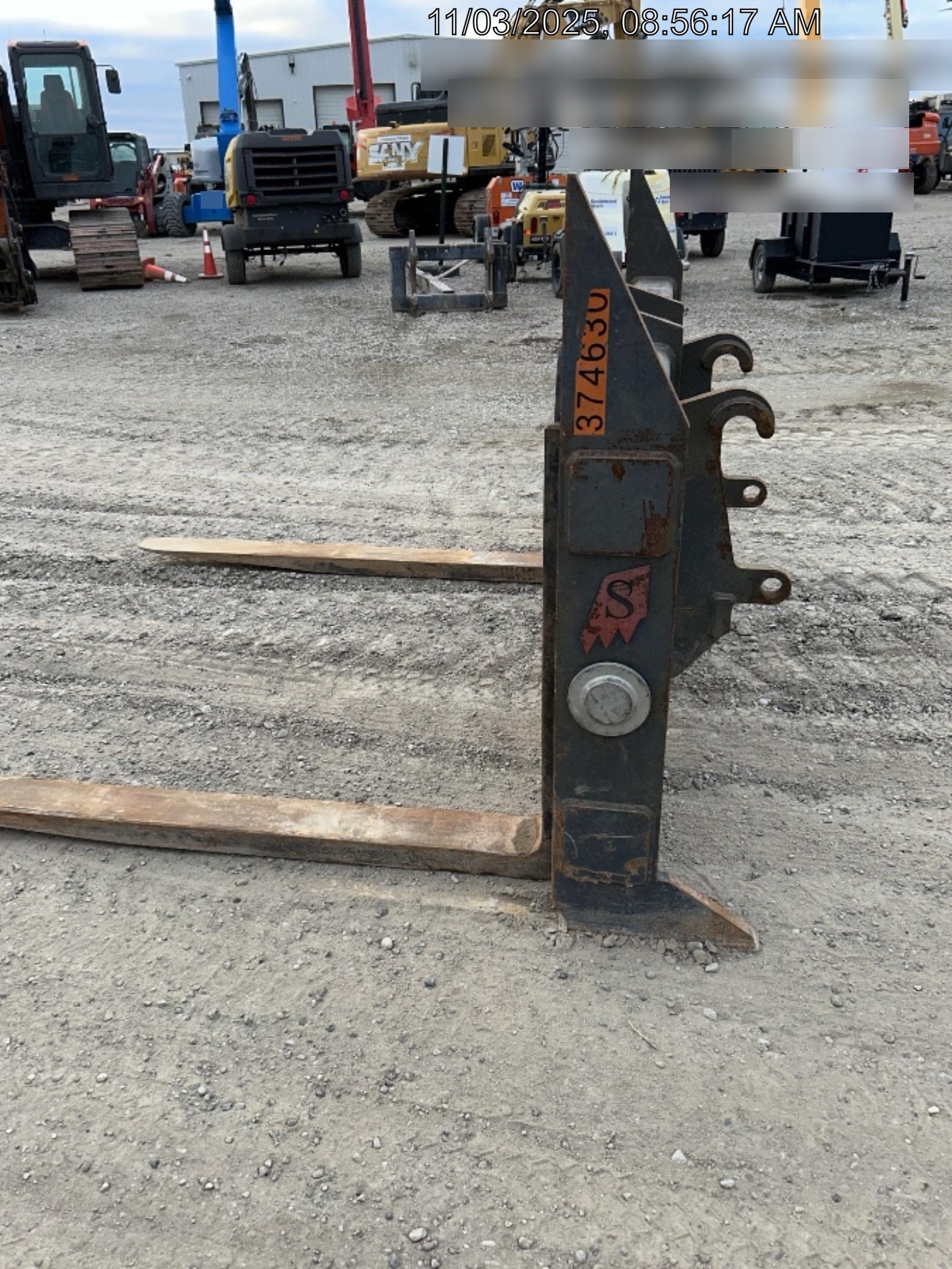 2023 SOLESBEE 96" Loader Fork Carriage - Solesbee