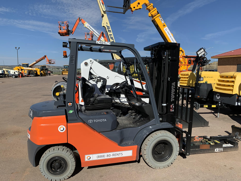 2022 TOYOTA 50-8FGU25