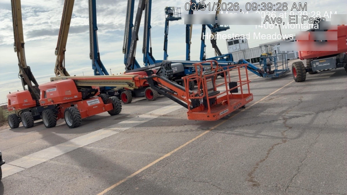 2021 JLG 660SJ