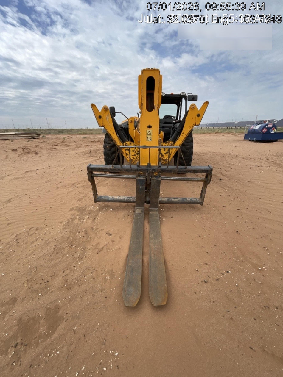 2021 JCB 510-56