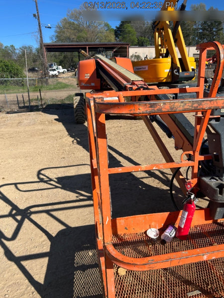 2020 JLG 660SJ