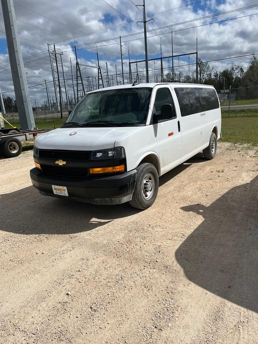 2025 CHEVROLET Express Van - Rental