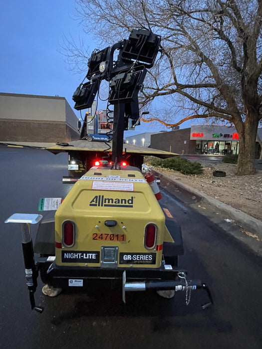 2022 Allmand NLV3GR (4) LED Light Fixture 350W, 23' Vertical Mast, 3kW Prime, Towable, ES Decals, T3