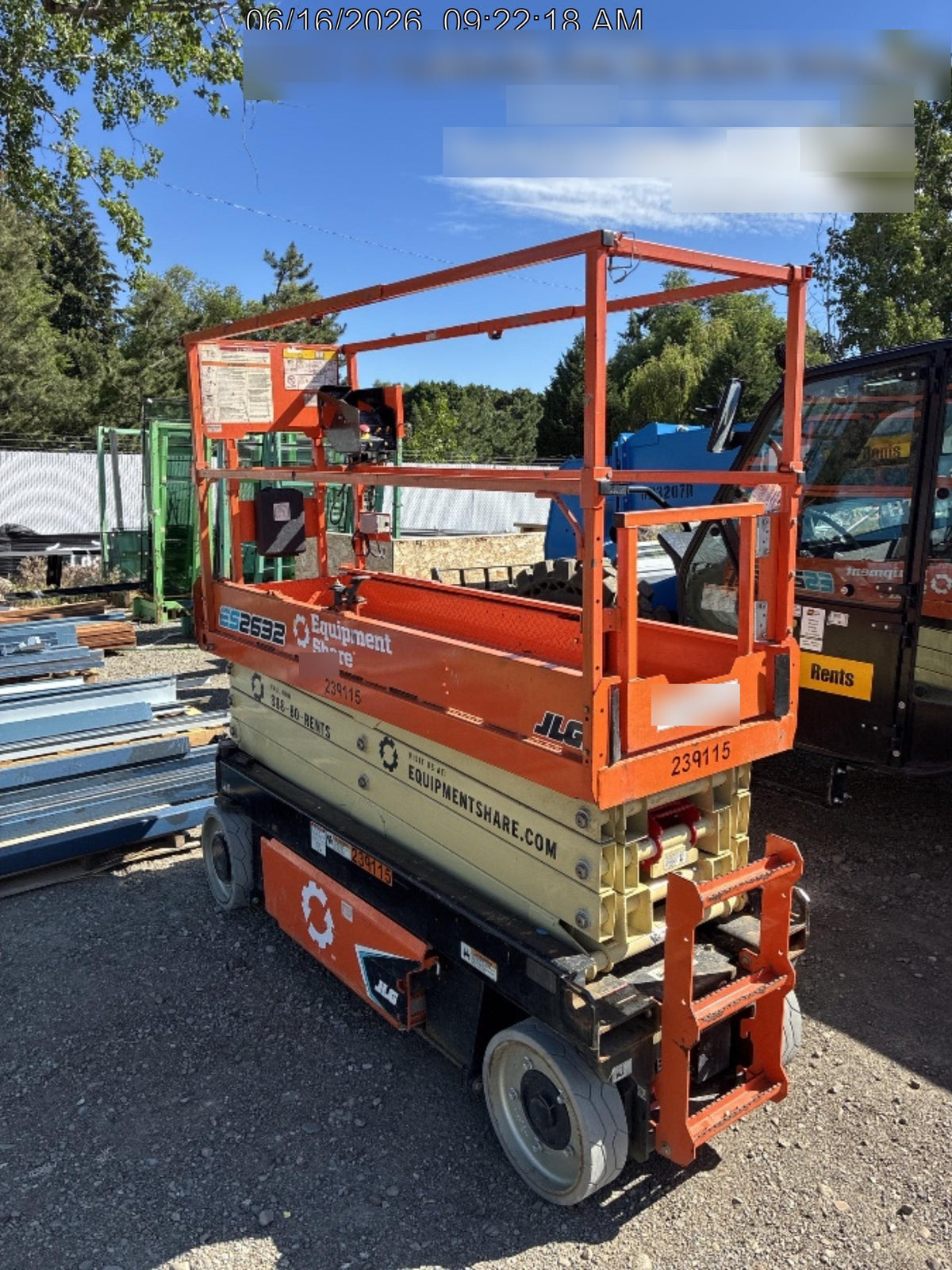 2022 JLG ES2632
