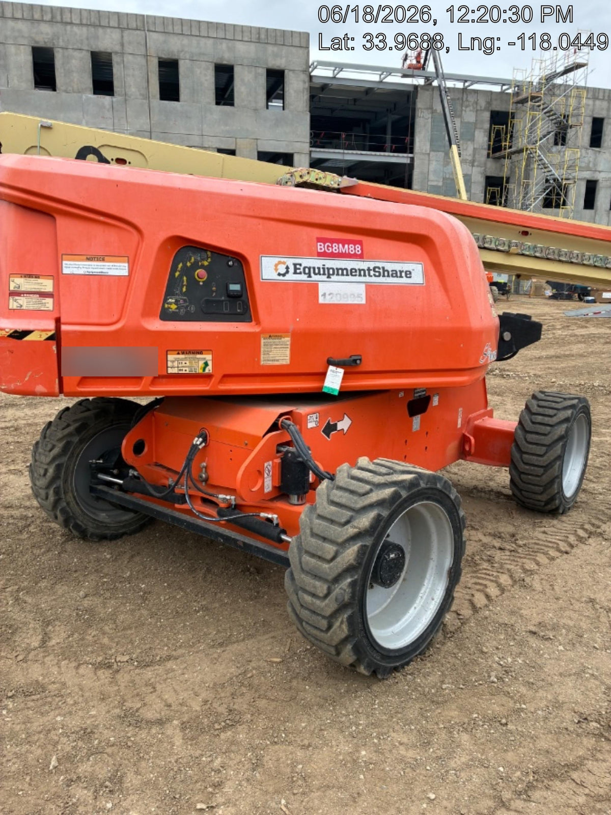 2021 JLG 660SJ