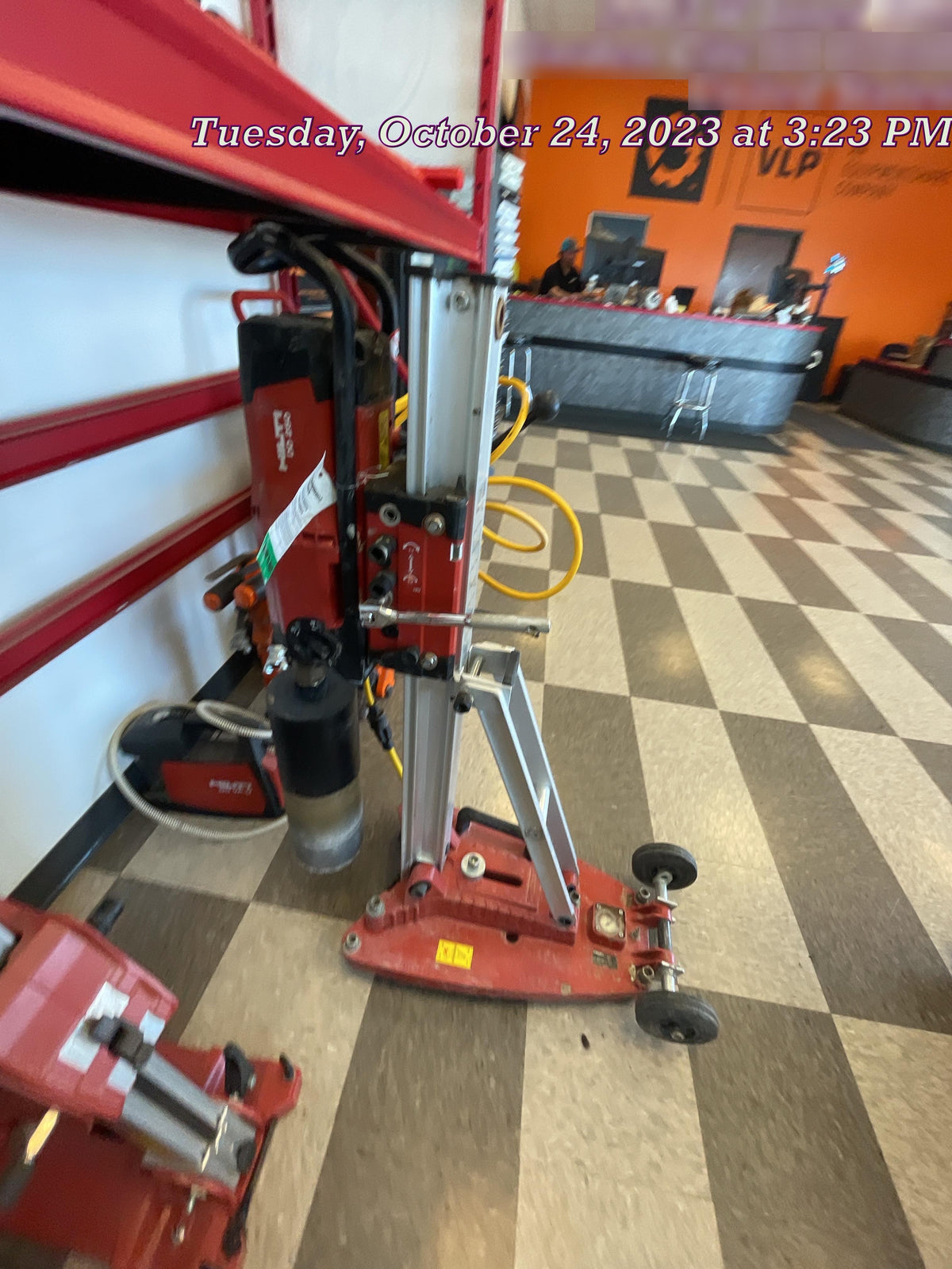 2020 HILTI DD250E