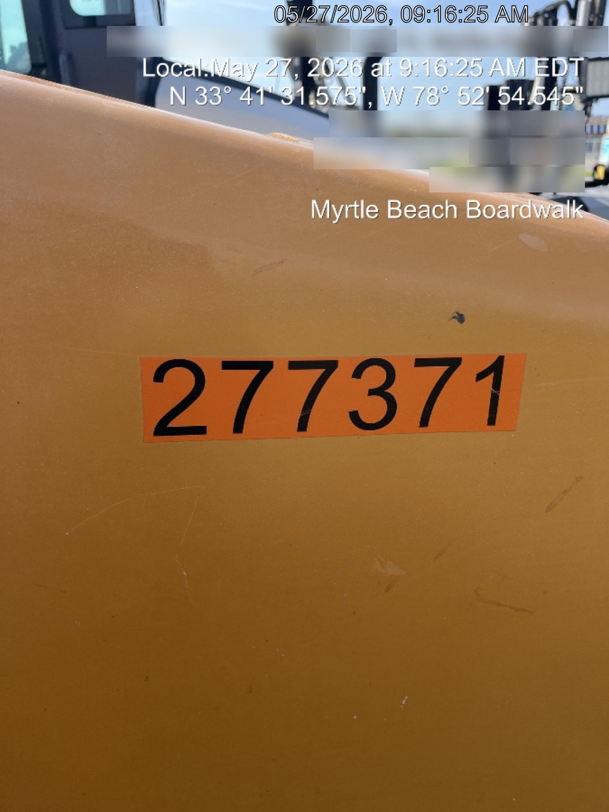 2023 CASE 588H