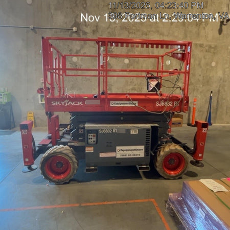 2021 SKYJACK SJ6832 RT
