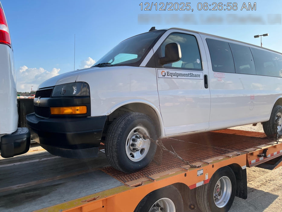 2023 CHEVROLET Express Van - Rental