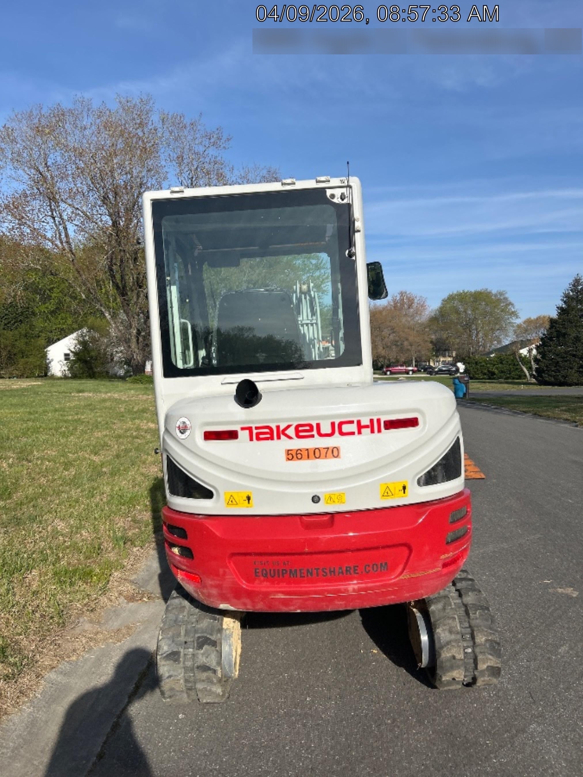 2025 TAKEUCHI TB235-2CR