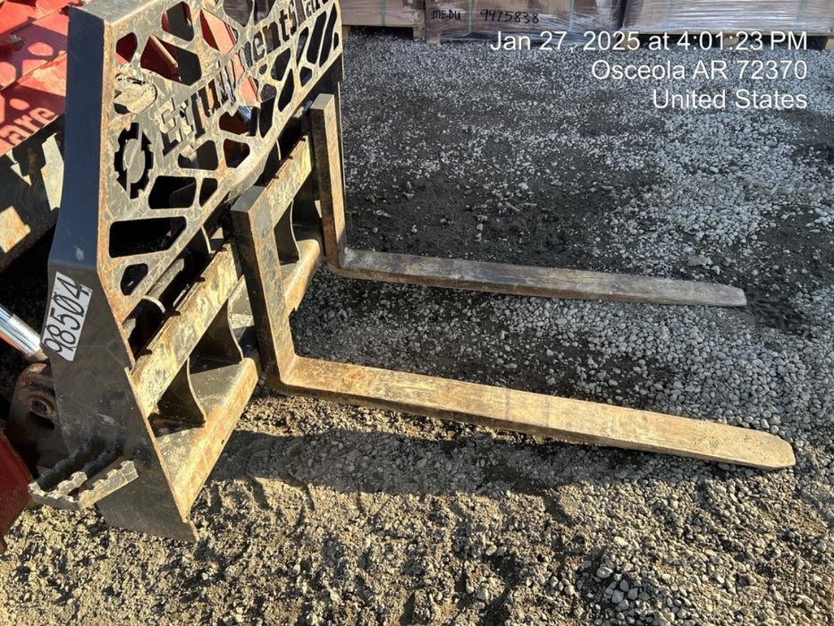 2020 PALADIN 48" Pallet Forks - Paladin