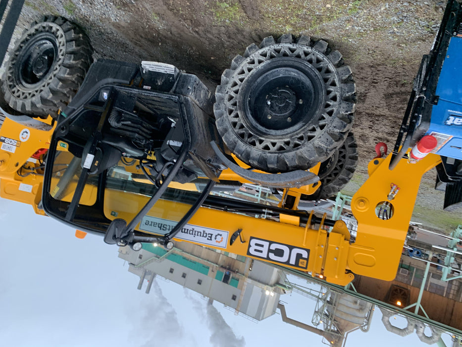 2020 JCB 509-42 Canopy, Solid Tires, Work Lights, Beacon, Aux Hydraulics, Back up Alarm, Lifting Eye, ES Decals