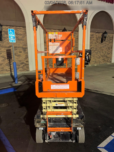 2022 JLG ES1932