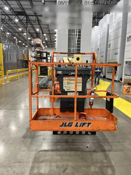 2019 JLG E450AJ