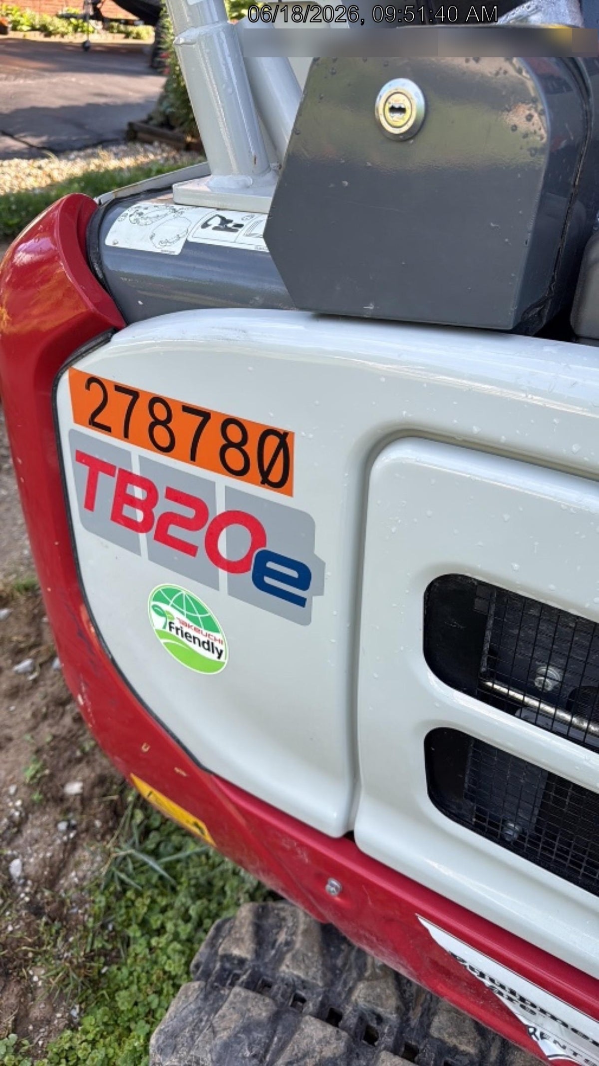 2022 TAKEUCHI TB20e