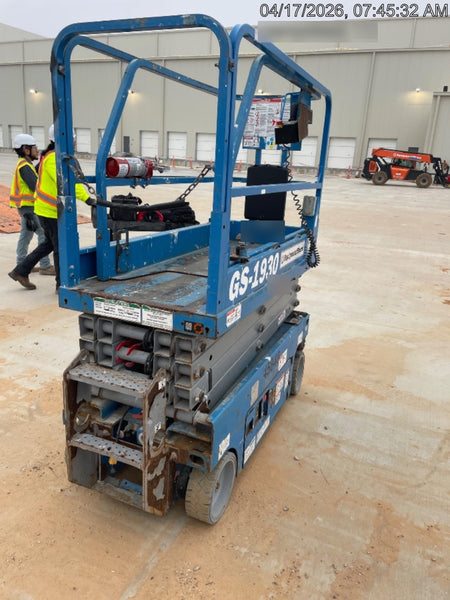 2019 Genie GS-1930 Fixed rails with chain Entry
