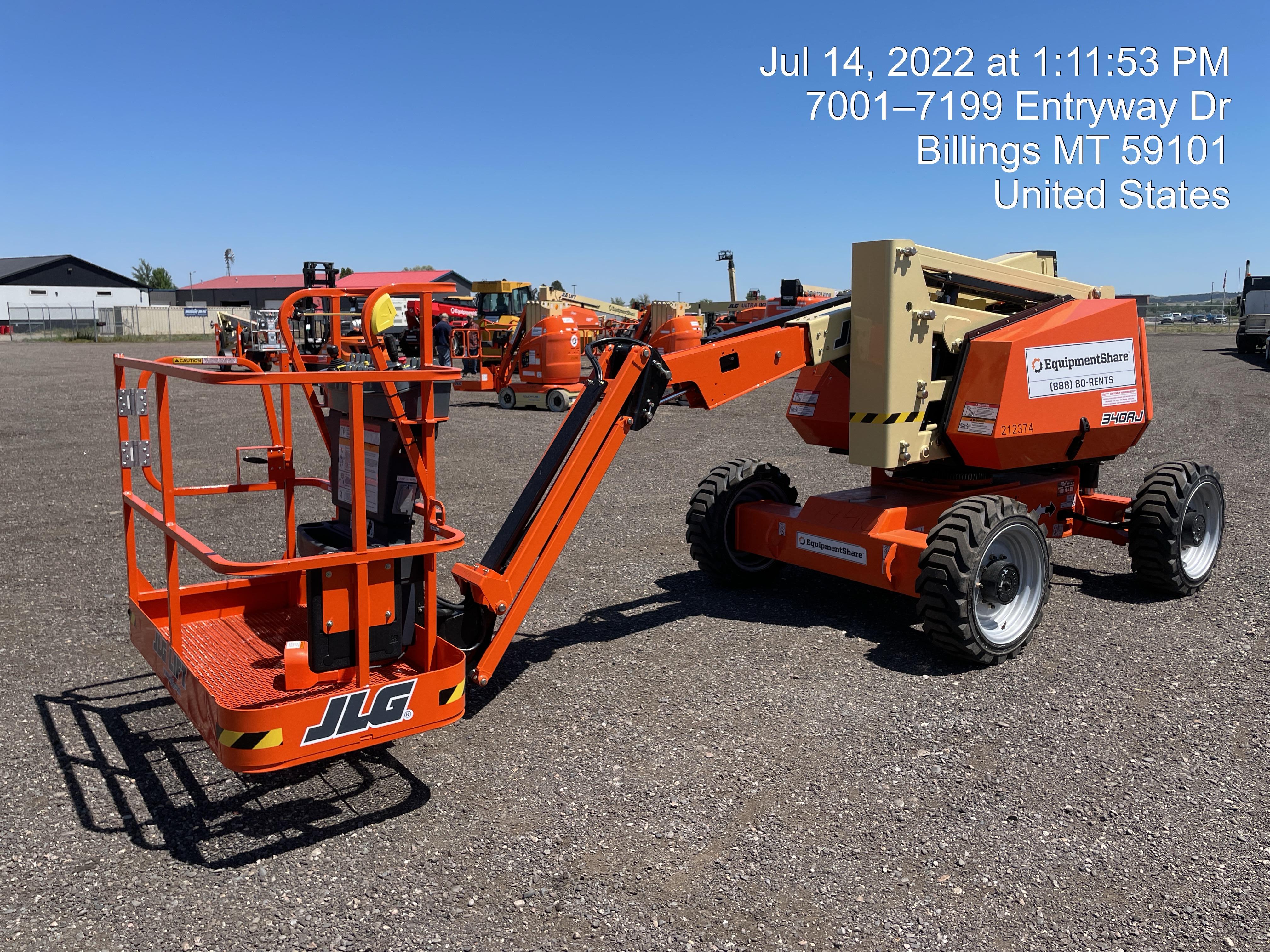 2022 JLG 340AJ