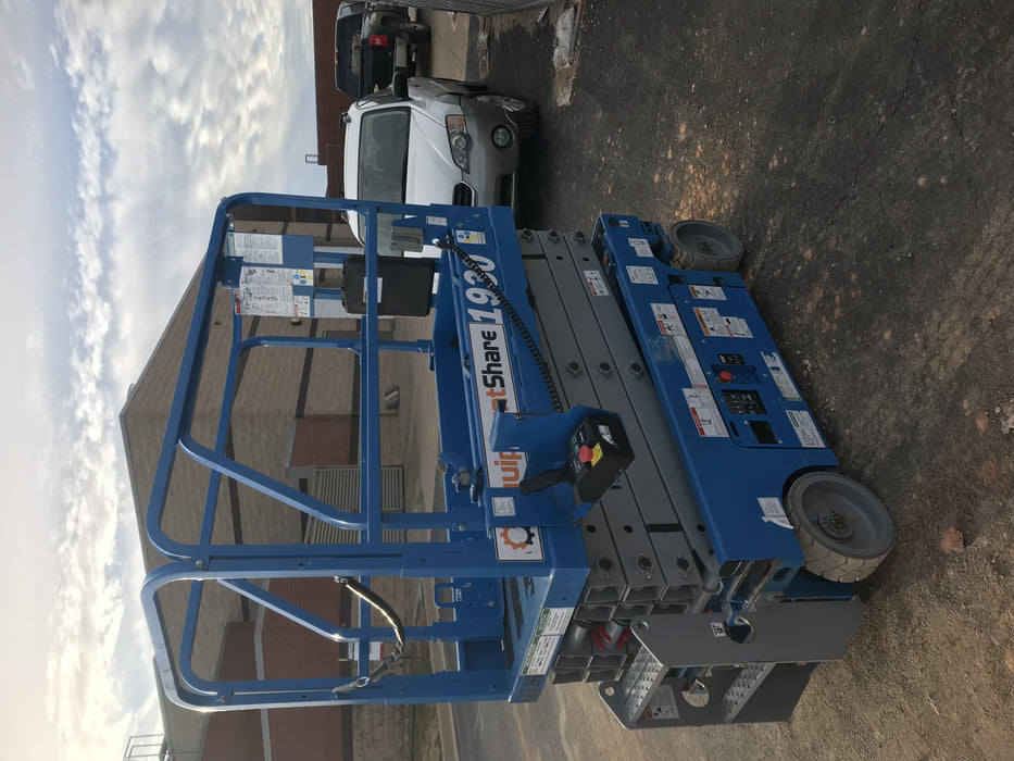 2018 Genie GS-1930 Genie GS-1930 w/Fixed Rail, Chain Entry