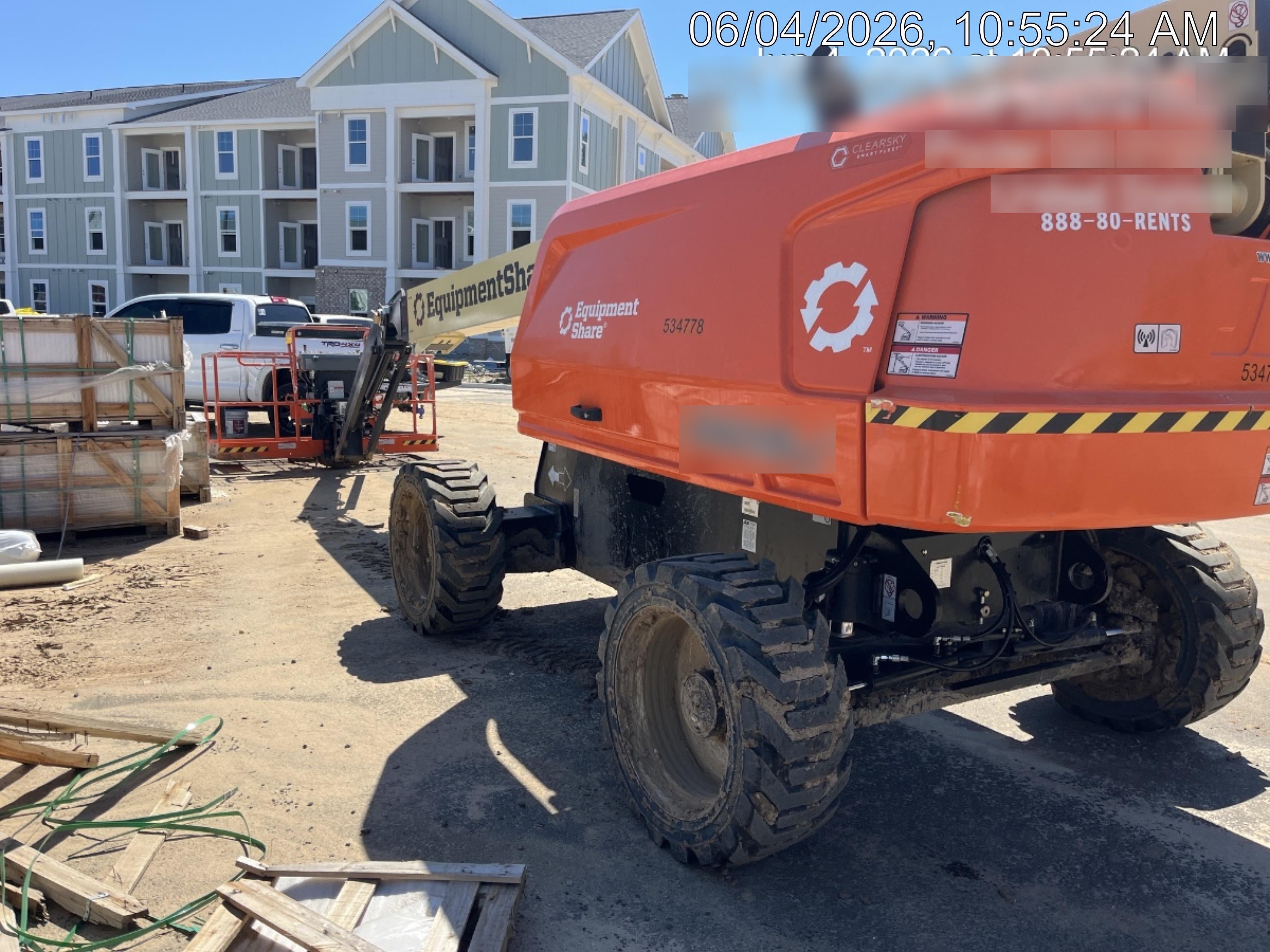 2025 JLG 660SJ