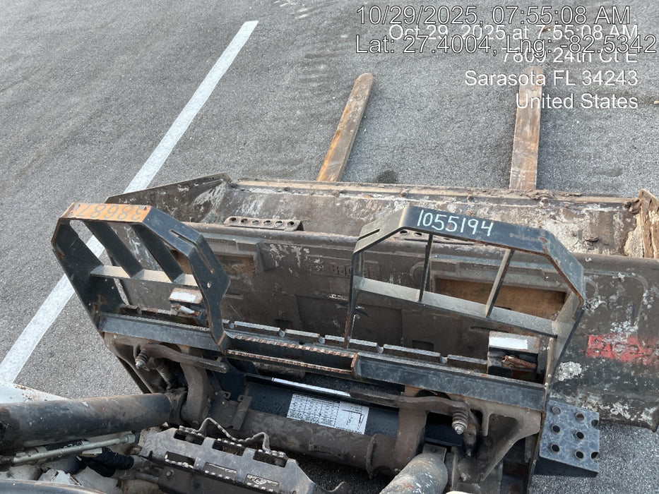 2023 BOBCAT 48" Pallet Forks - Bobcat