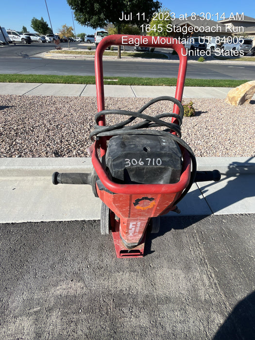 2023 HILTI TE 3000-AVR