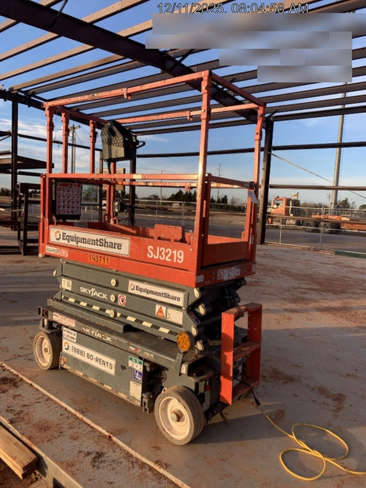 2021 SKYJACK SJ3219