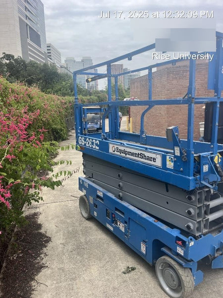 2022 GENIE GS-2632