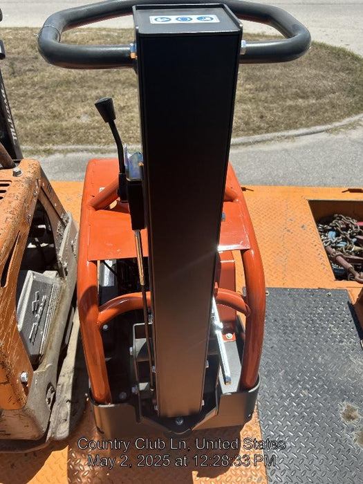 2024 HUSQVARNA LG300