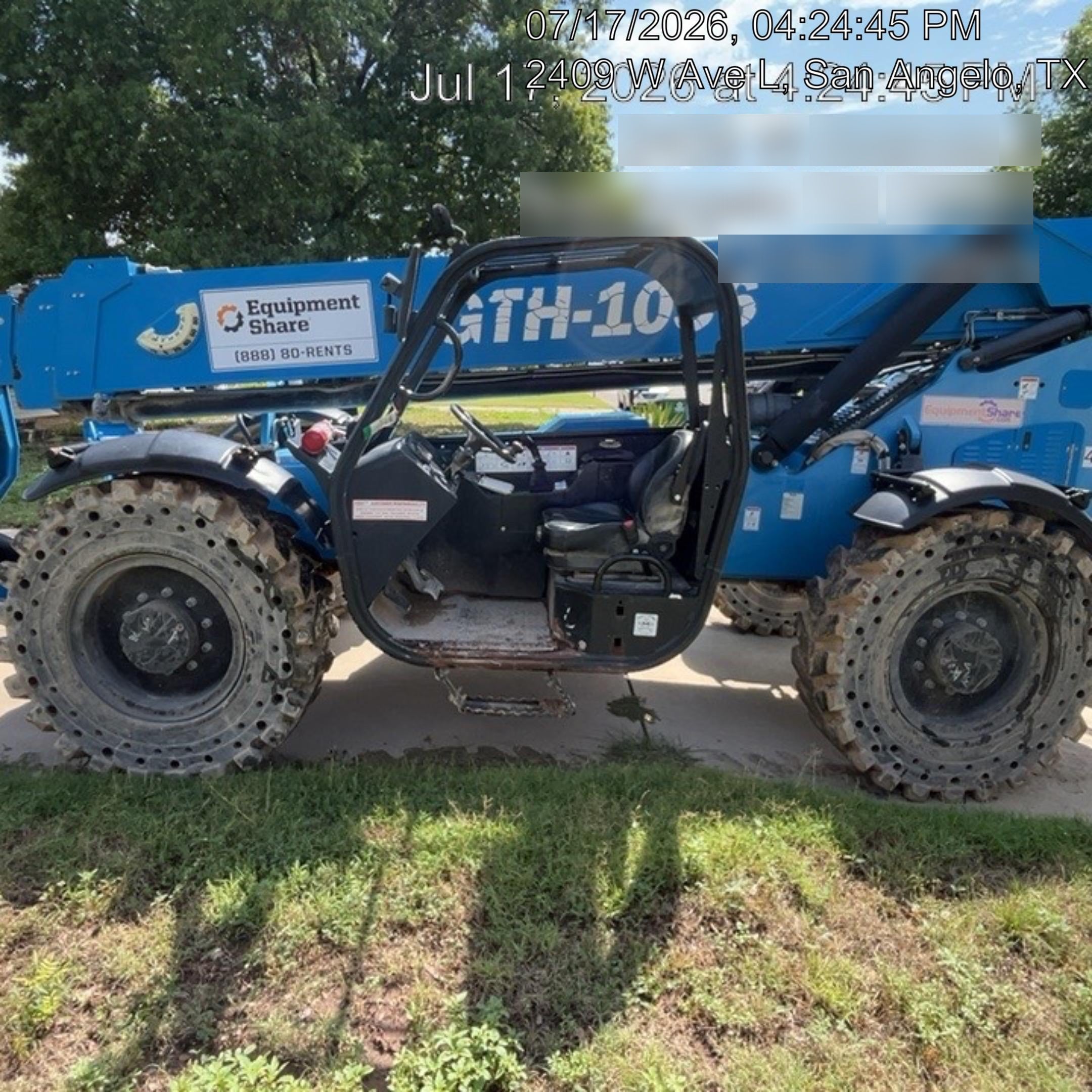 2017 Genie GTH-1056 Genie GTH1056, Solid Tires, 60" carriage, Light Kit, Open ROPS