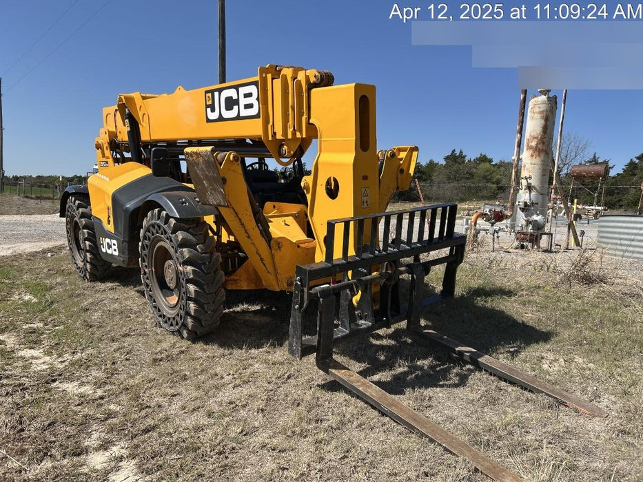 2023 JCB 510-56