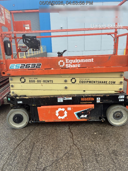 2022 JLG ES2632