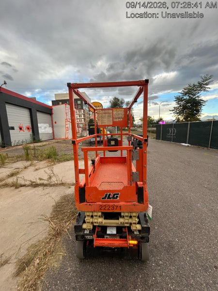 2022 JLG ES1330L