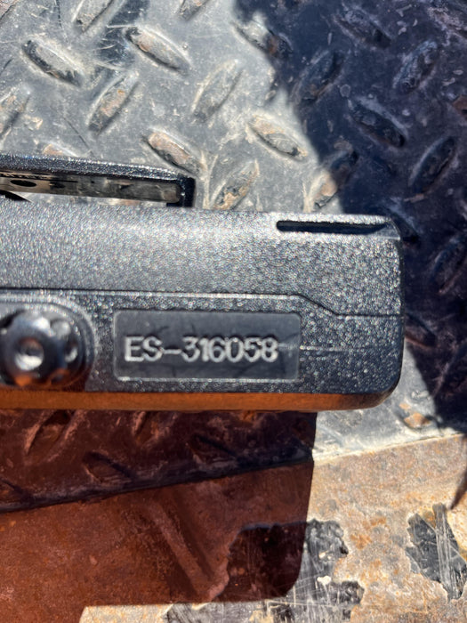 2023 MOTOROLA R7 DISPLAY