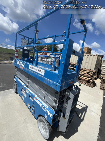 2023 GENIE GS-2632