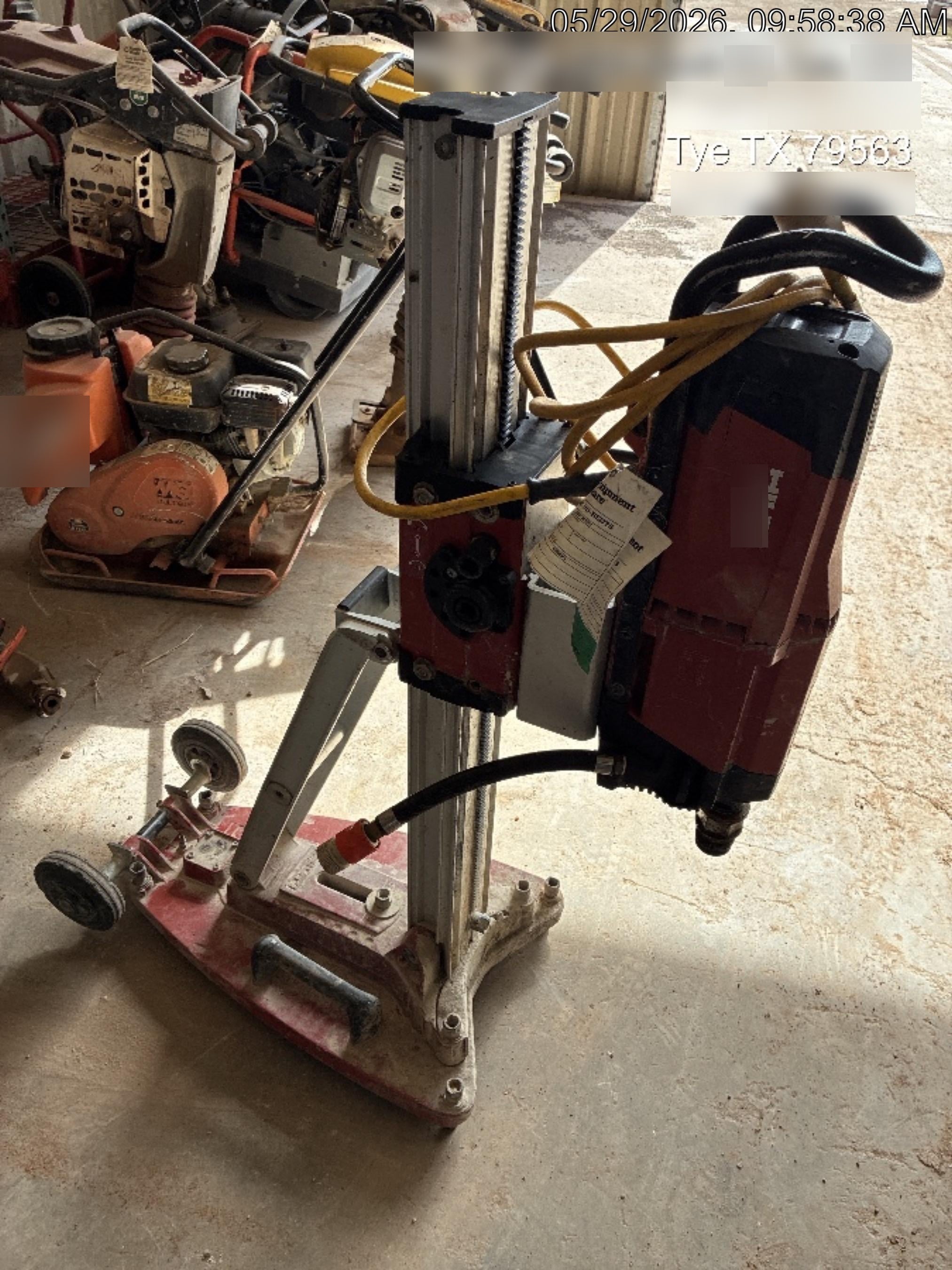 2021 HILTI DD250E