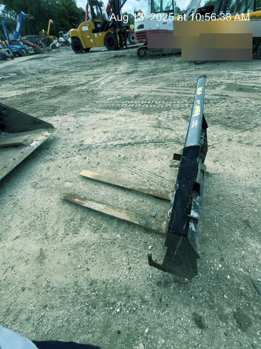 2021 PALADIN 48" Pallet Forks - Paladin