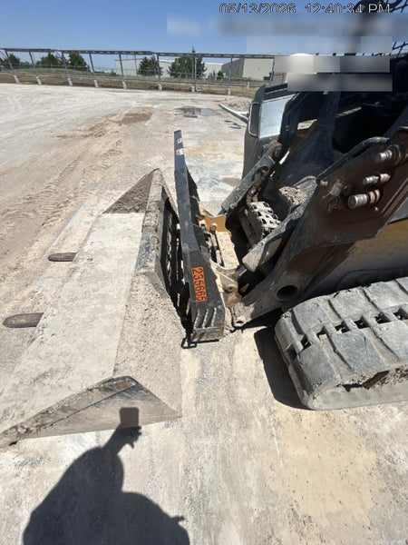 2022 PALADIN 48" Pallet Forks - Paladin