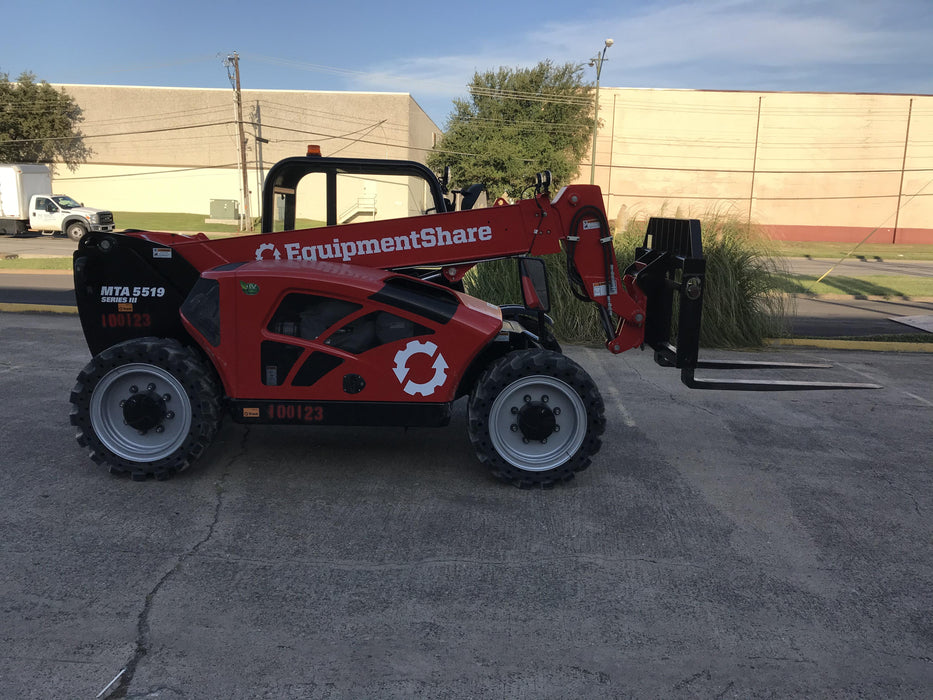 2020 MANITOU MTA5519