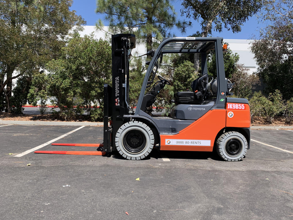 2022 TOYOTA 50-8FGU25