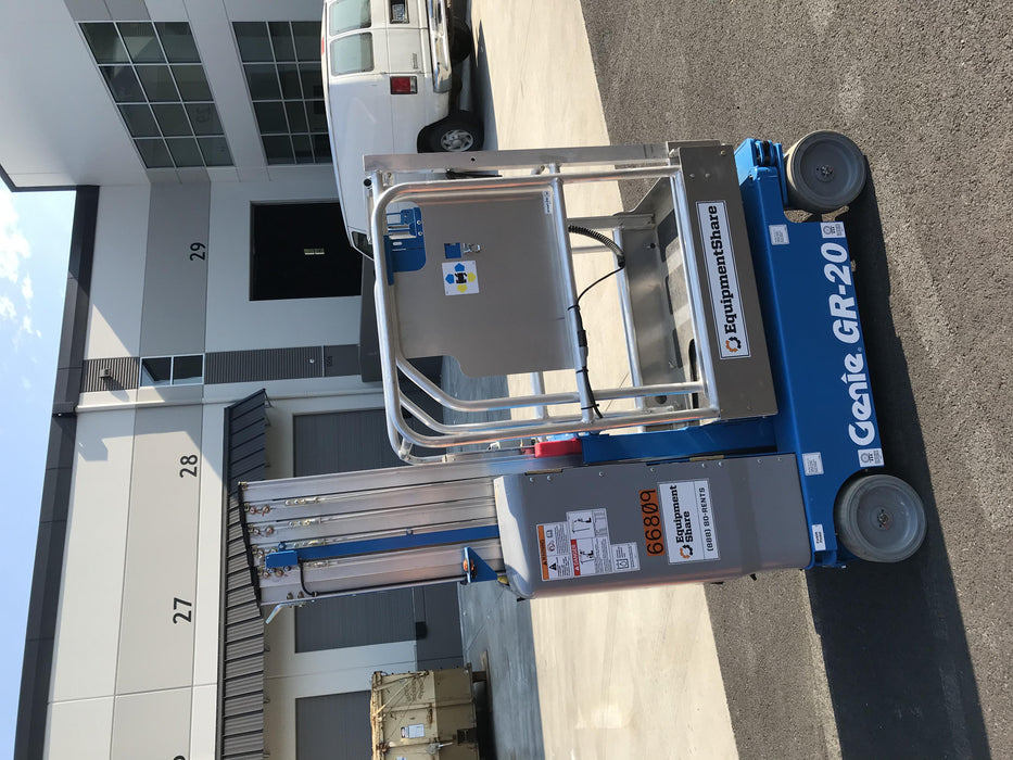 2020 GENIE GR-20