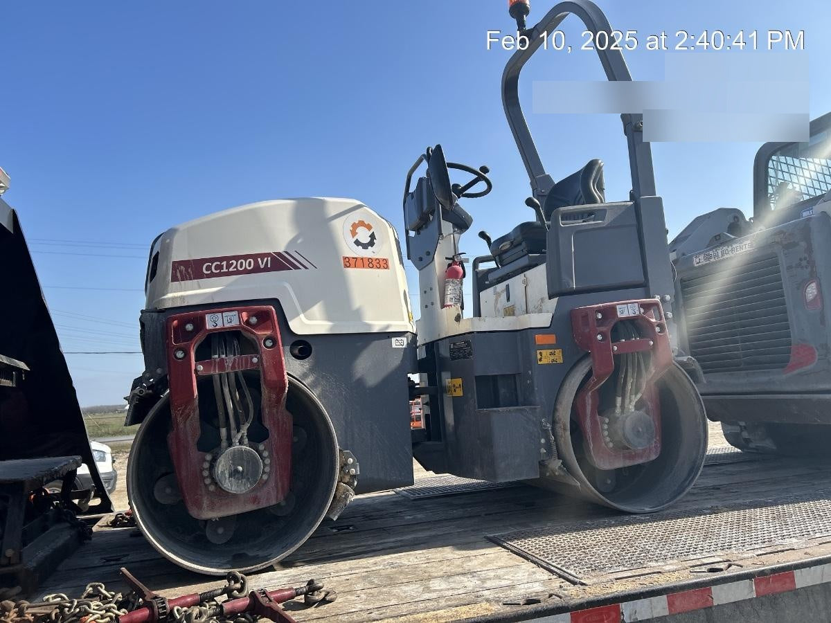 2023 DYNAPAC CC1200