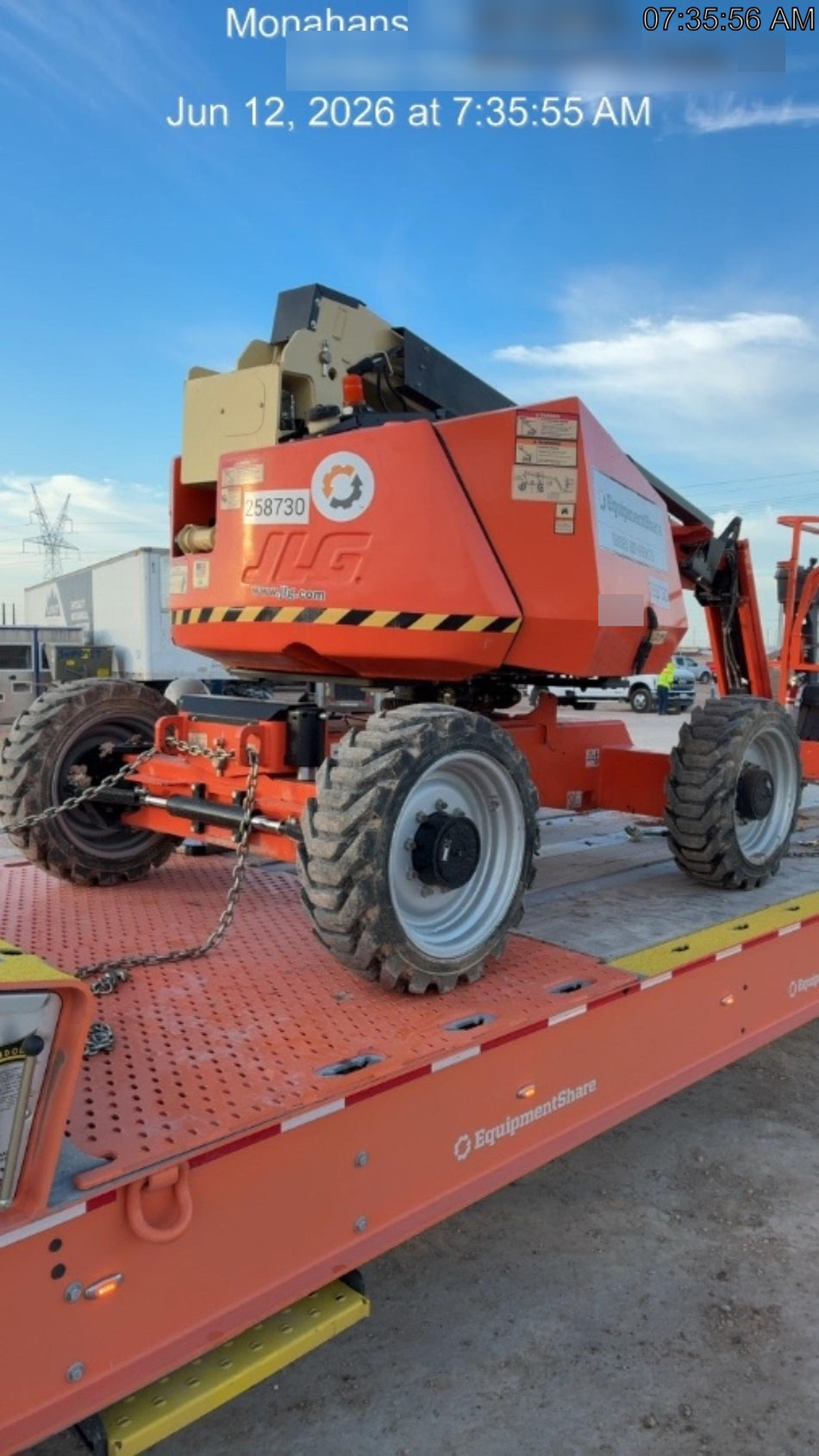 2022 JLG 340AJ