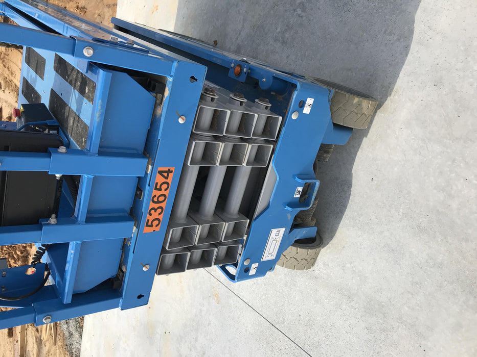 2019 Genie GS-1930 Fixed Rails with Chain Entry