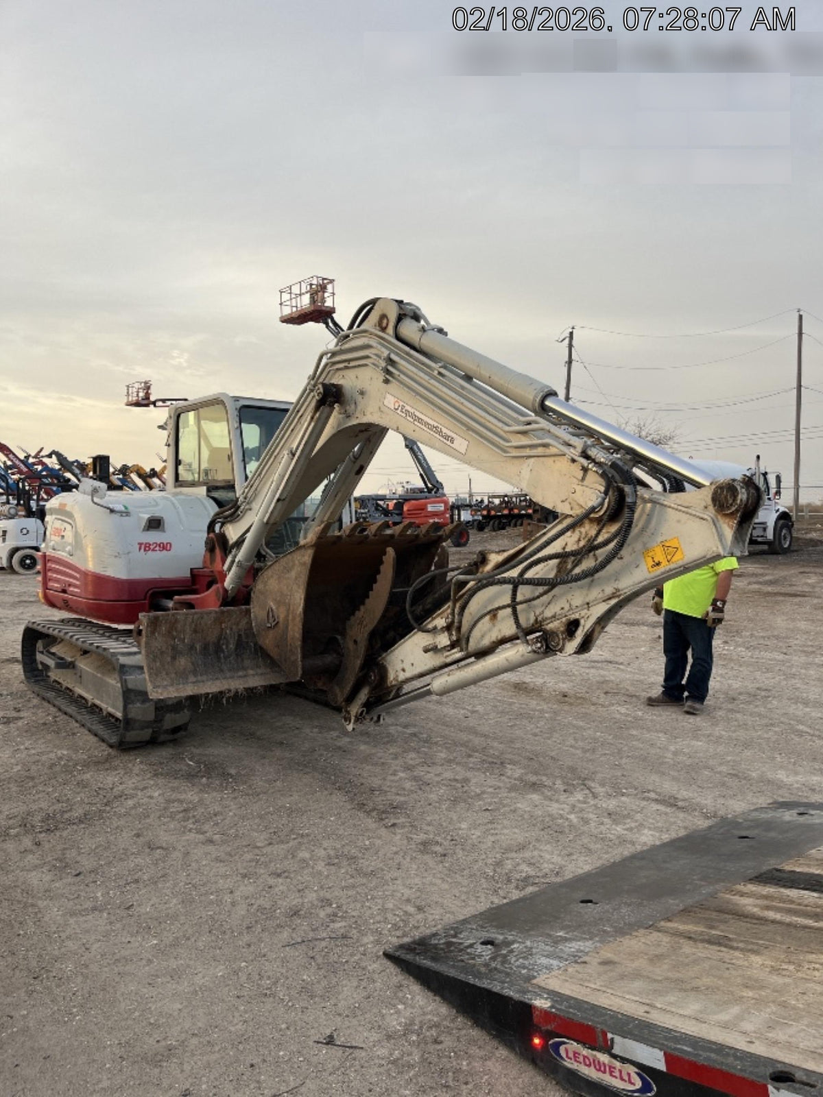 2022 TAKEUCHI TB290C