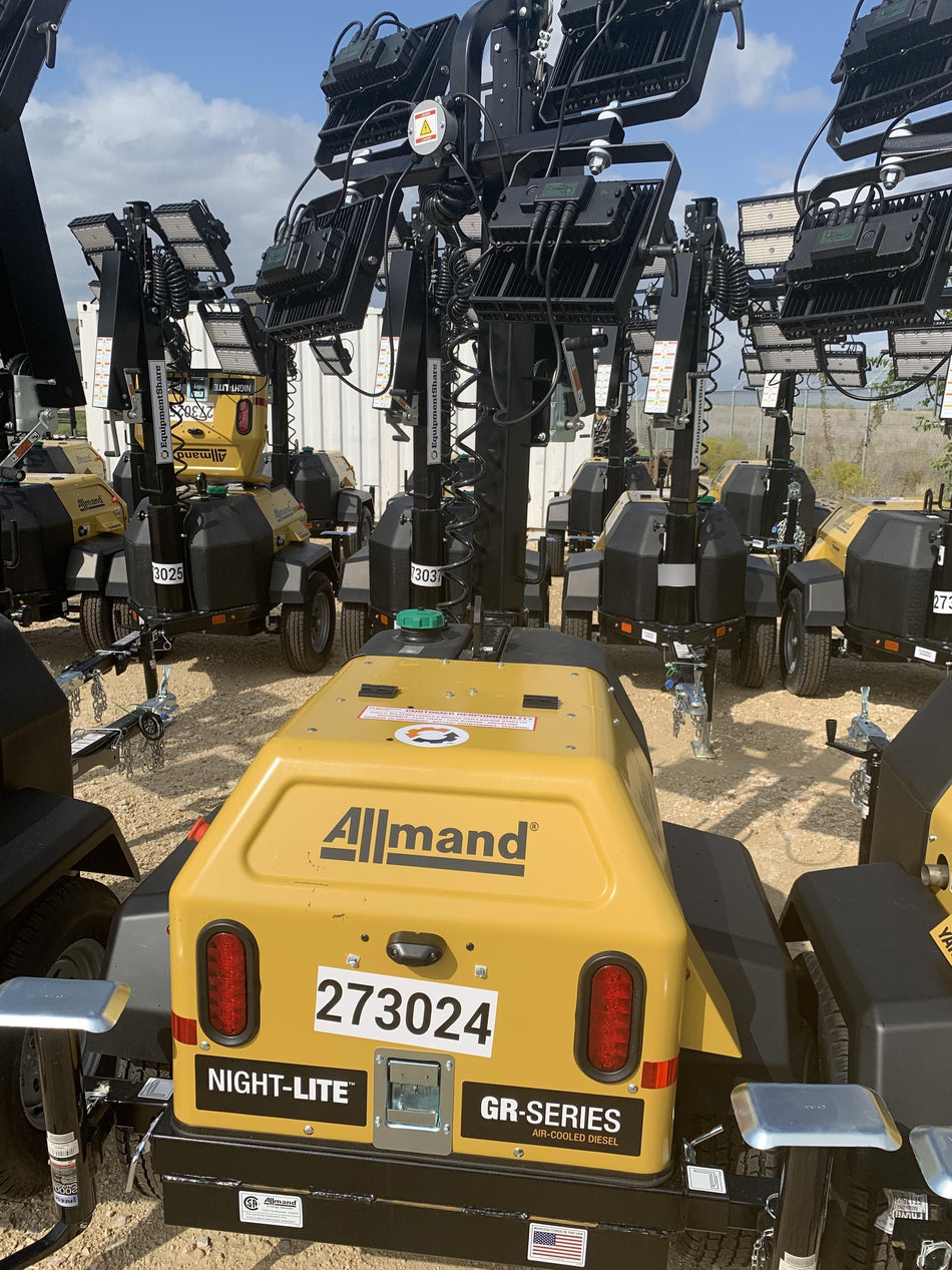 2022 Allmand NLV3GR (4) LED Light Fixture 350W, 23' Vertical Mast, 3kW Prime, Towable, ES Decals, T3