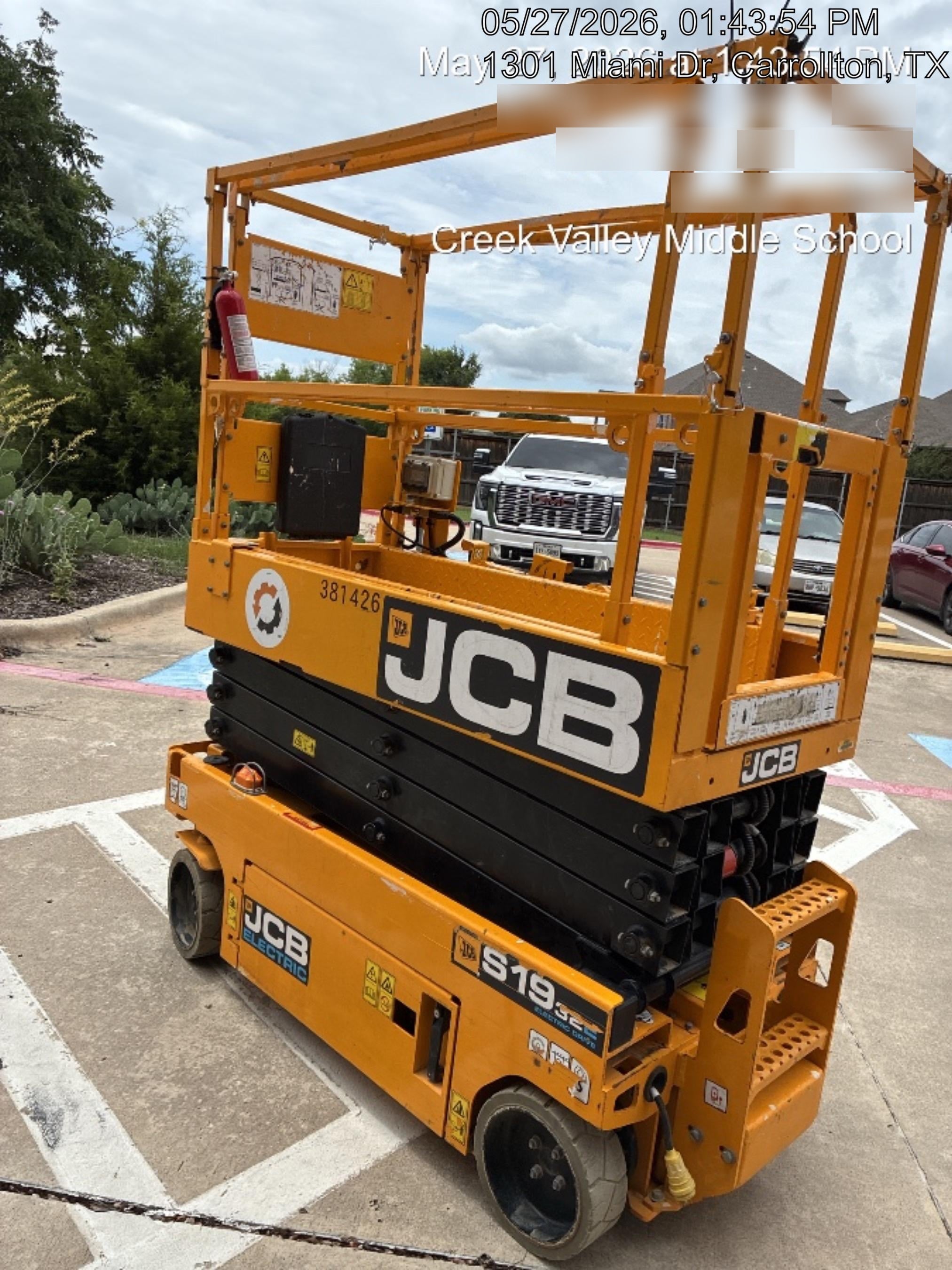 2024 JCB S1932E