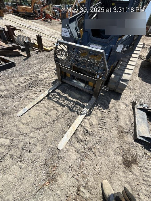 2022 PALADIN 48" Pallet Forks - Paladin