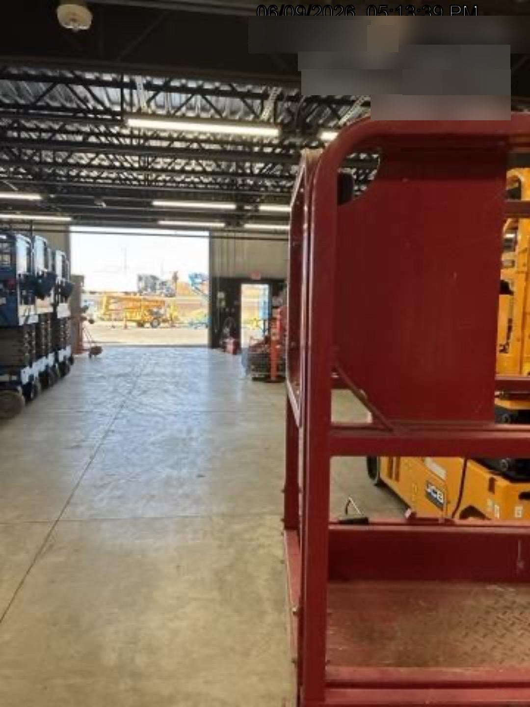 2020 MEC 1330SE Solid NM Tires, Steel Swing out Doors, LCS, Beacon, 900W Invertor