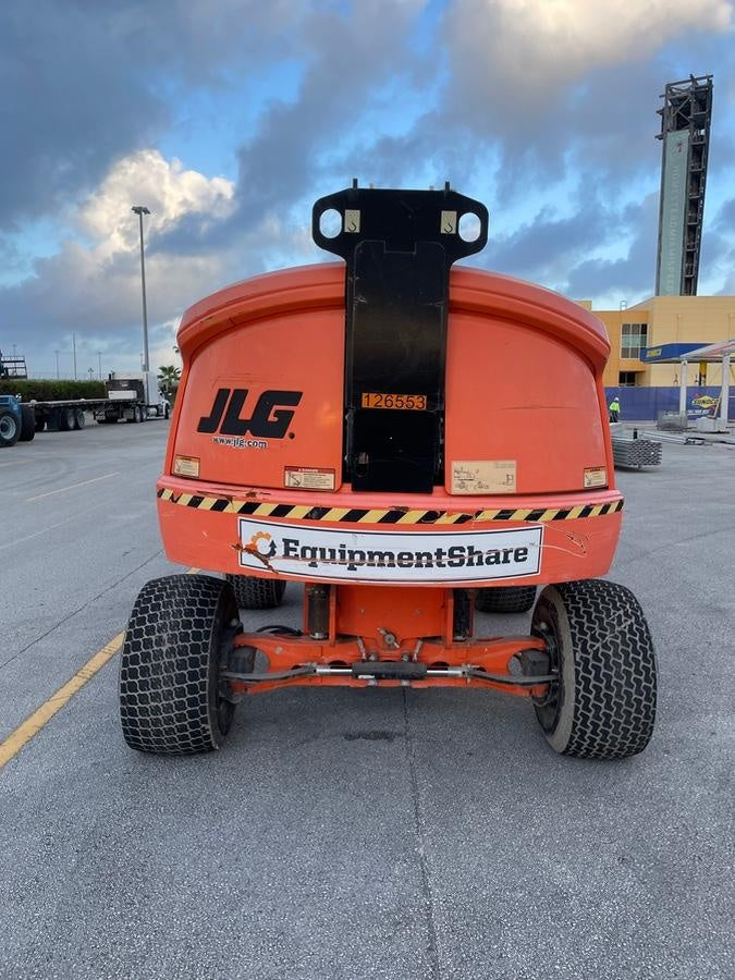2021 JLG 400S